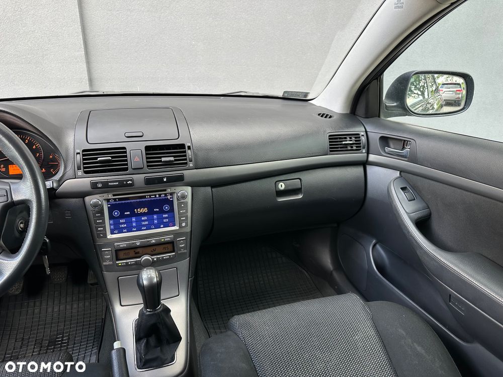 Toyota Avensis 2.0 VVT-i Prestige Premium - 8