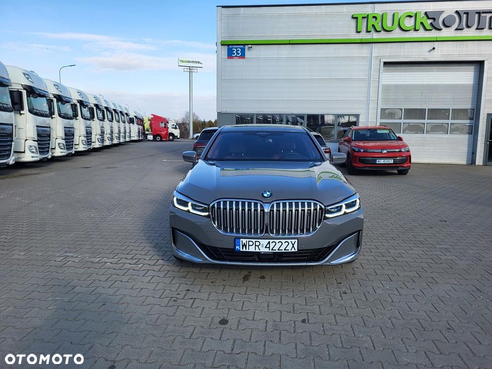 BMW Seria 7 - 2