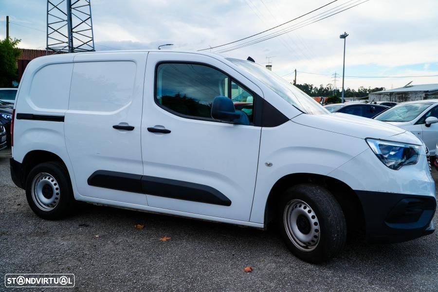 Opel Combo 1.5 CDTI L1H1 3L Essentia - 6