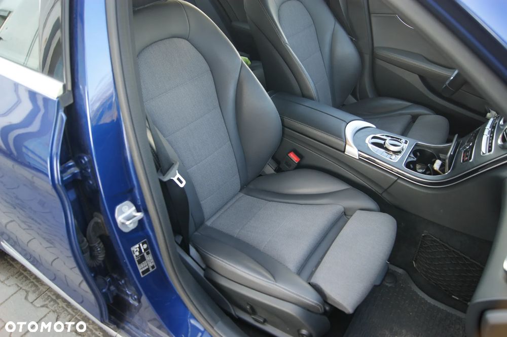 Mercedes-Benz Klasa C 220 d 9G-TRONIC Exclusive - 13