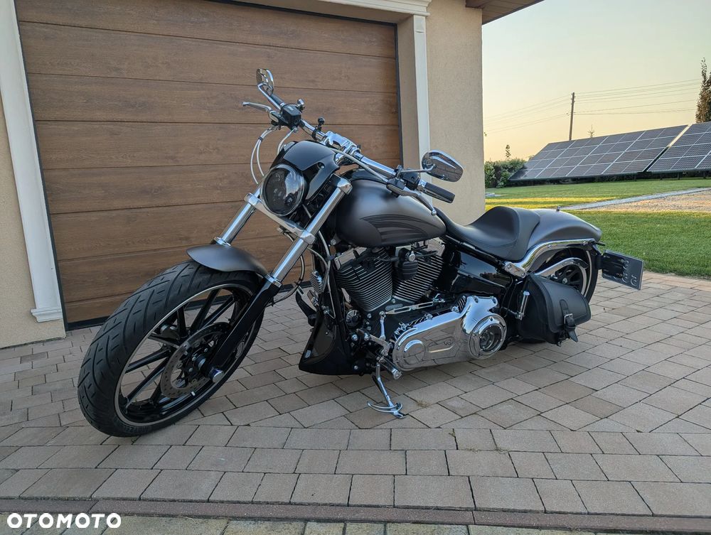 Harley-Davidson FXSB Breakout - 2