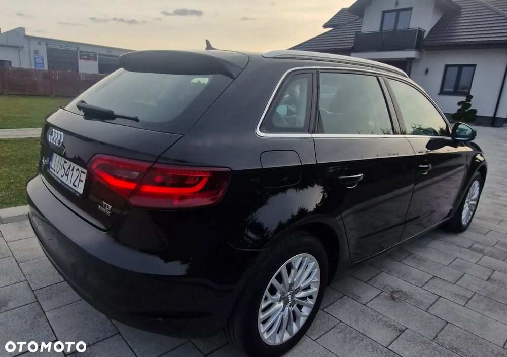 Audi A3 Sportback - 4