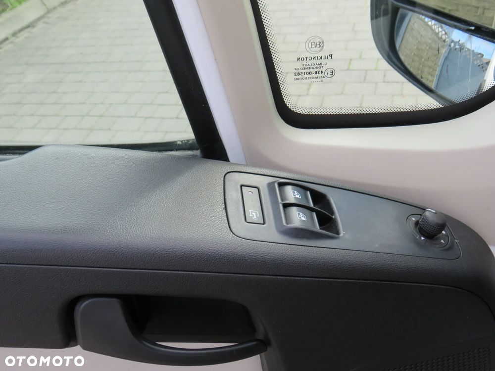 Peugeot Boxer L2H2 2.2HDI 130Ps *Brygadówka*7 osób* - 26