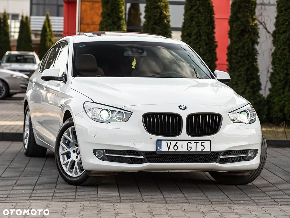 BMW 5GT - 2