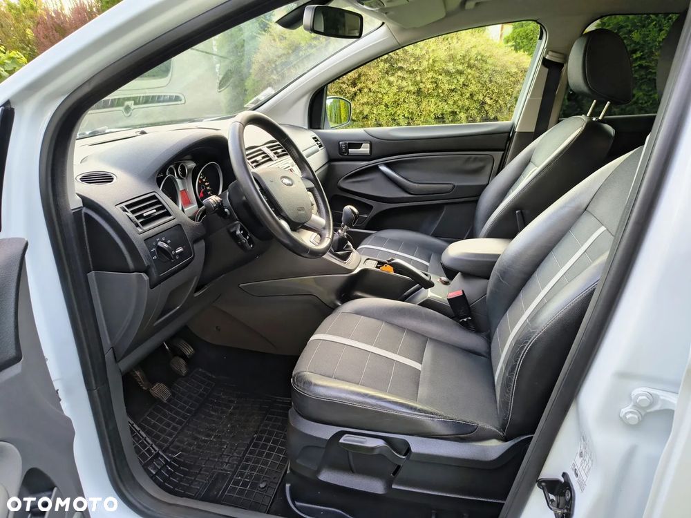 Ford Kuga 2.0 TDCi 4x4 Individual - 10