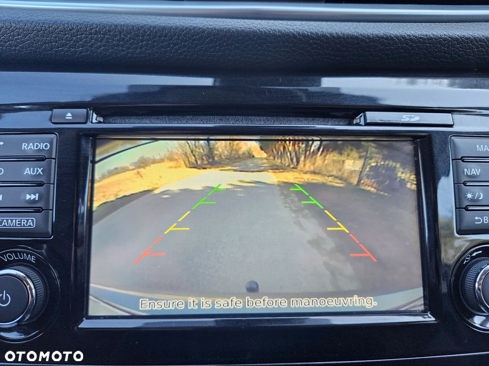 Nissan Qashqai 1.2 DIG-T N-Vision - 23