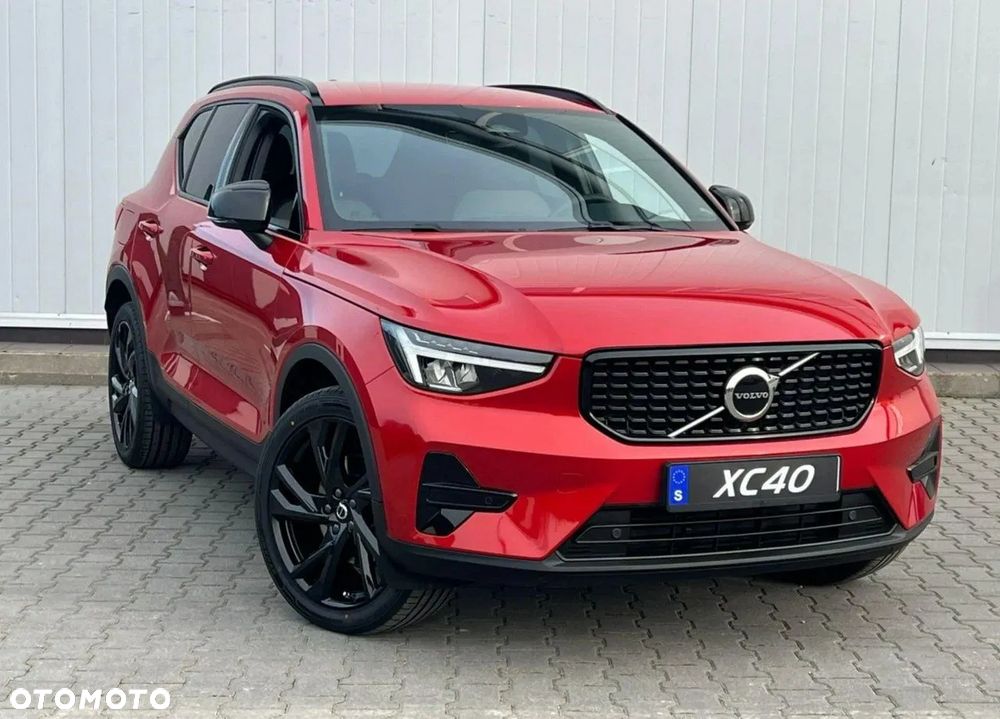 Volvo XC 40 B4 AWD Plus Dark - 14