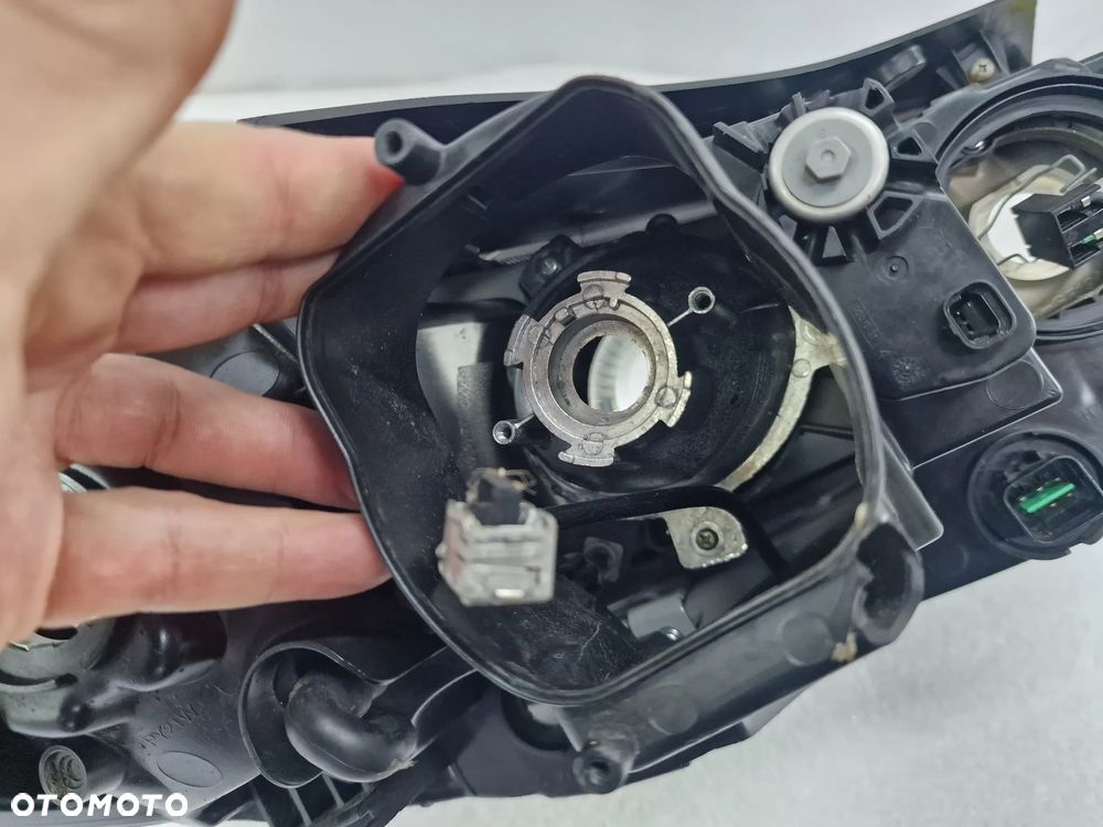 HYUNDAI SANTA FE II 06- LEWA LAMPA PRZEDNIA PRZÓD XENON + PRZETWORNICA , NR 92101-2B1 / 92101-2B120 , NR AUKCJI LA508 - 12