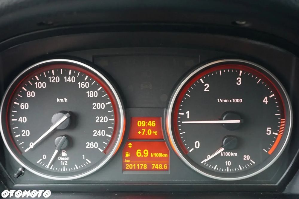 BMW X1 - 28