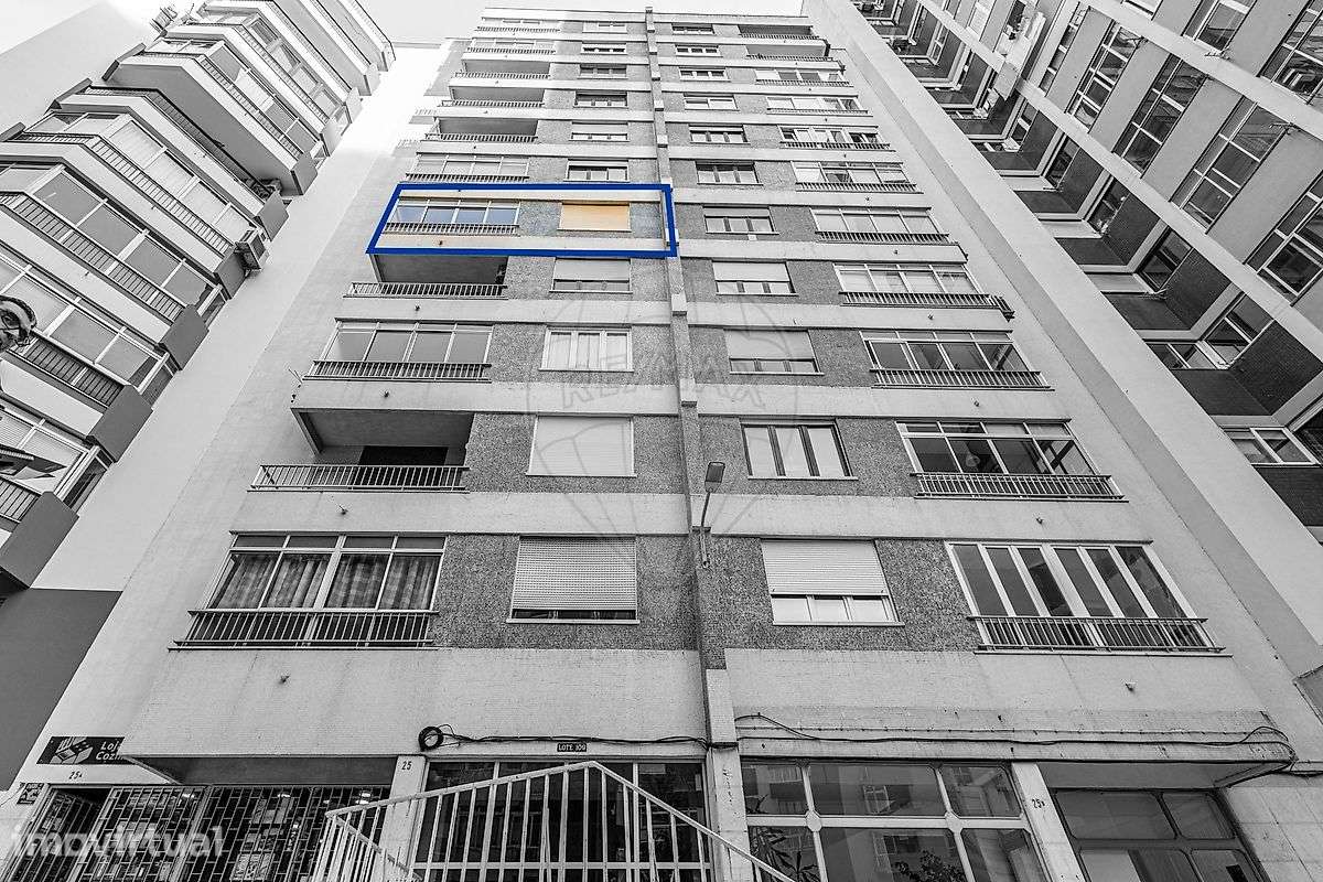 Apartamento T4 para venda - Grande imagem: 3/48