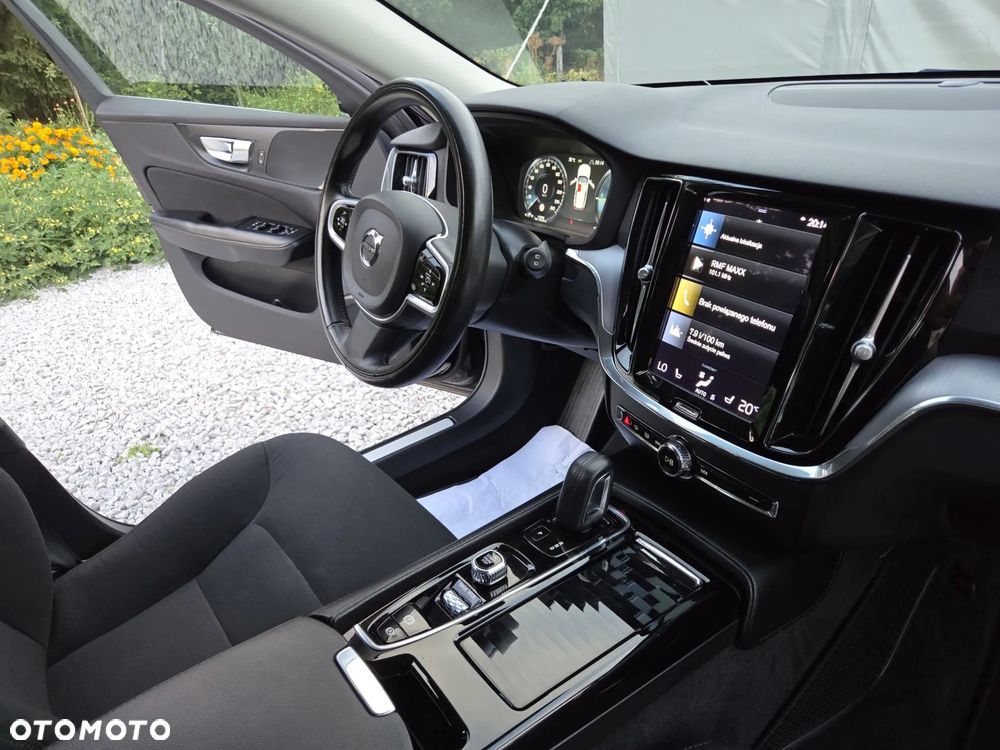 Volvo V60 T6 AWD Recharge Geartronic Inscription Expression - 9