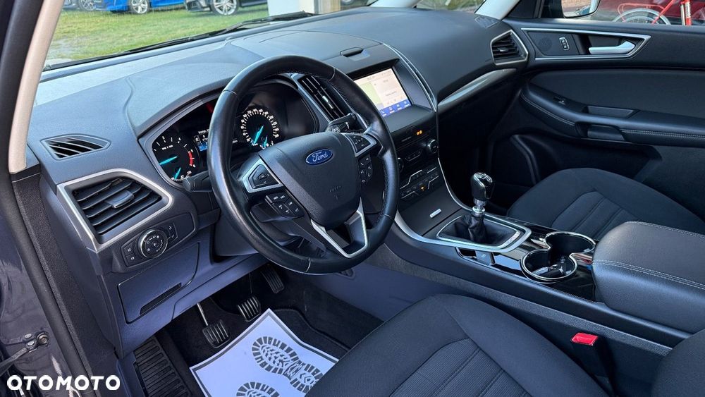 Ford Galaxy - 18