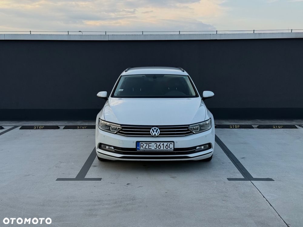 Volkswagen Passat 2.0 TDI BMT Comfortline DSG - 3