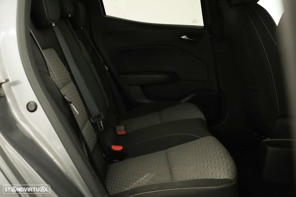 Renault Clio 1.0 TCe Evolution - 22