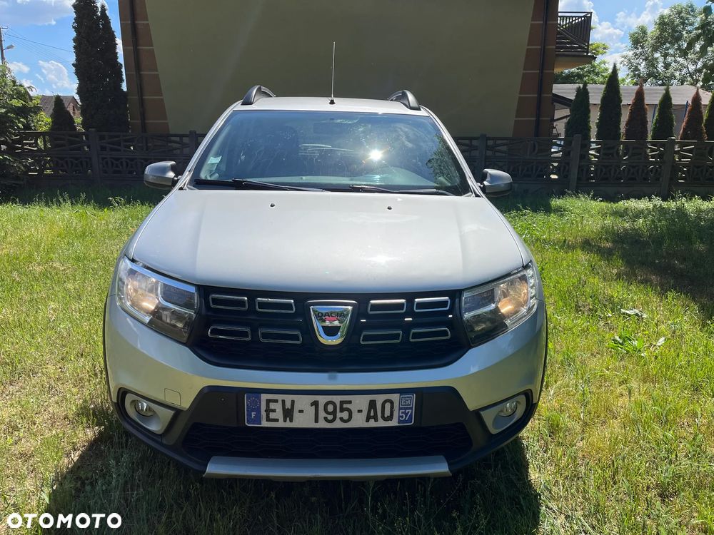 Dacia Sandero dCi 90 S&S Laureate - 3