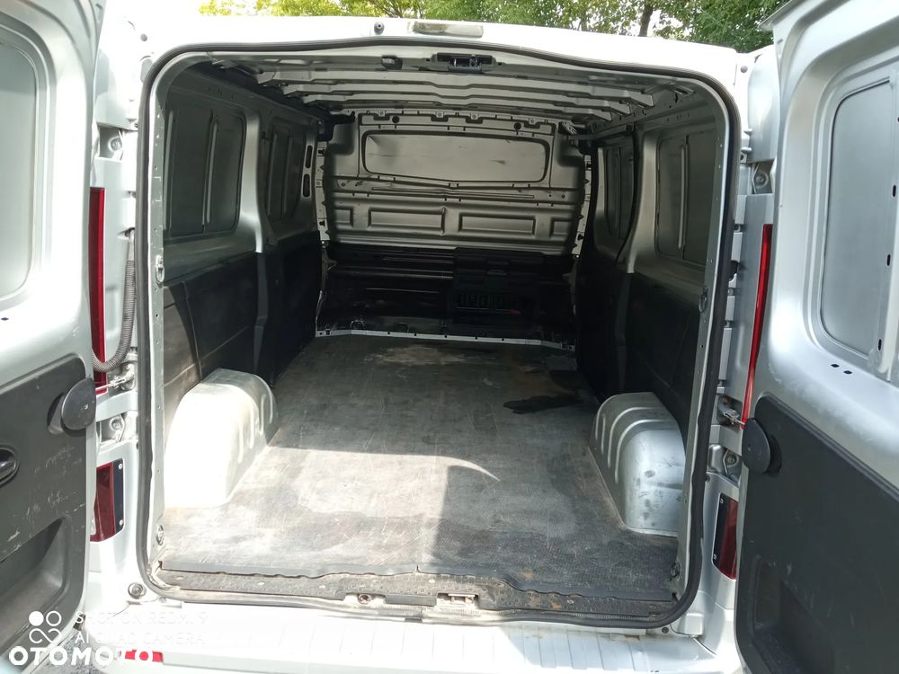 Opel VIVARO - 14