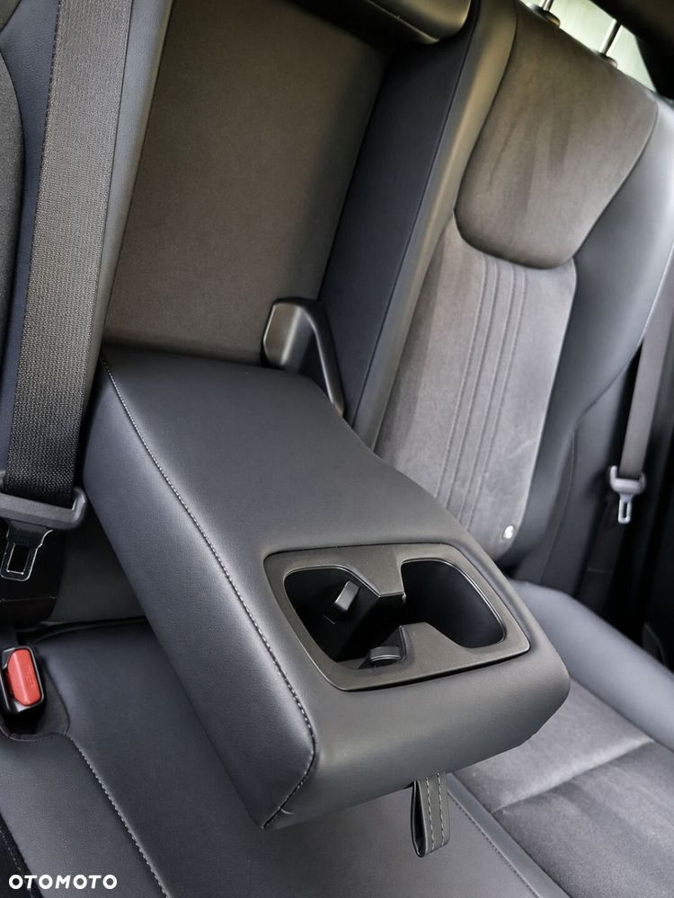 Lexus NX 350h Elegance 2WD - 33