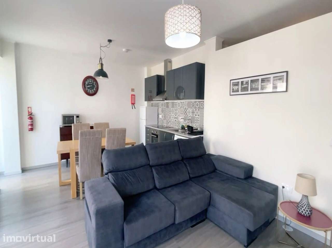 Apartamento T0 em Alvalade com utilidades incluídas - Grande imagem: 2/12