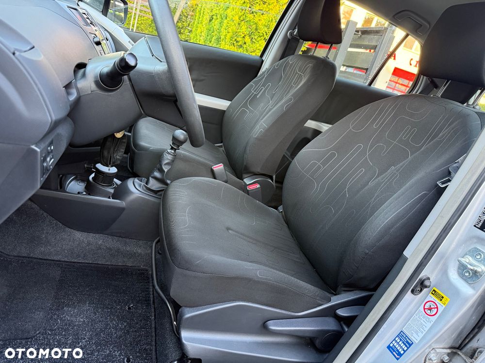 Toyota Yaris 1.33 2010 - 7