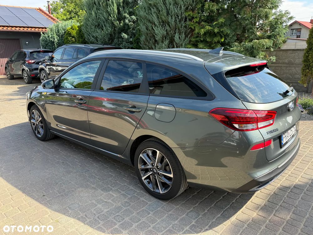 Hyundai i30 1.5 T-GDI 48V-Hybrid Advantage - 9