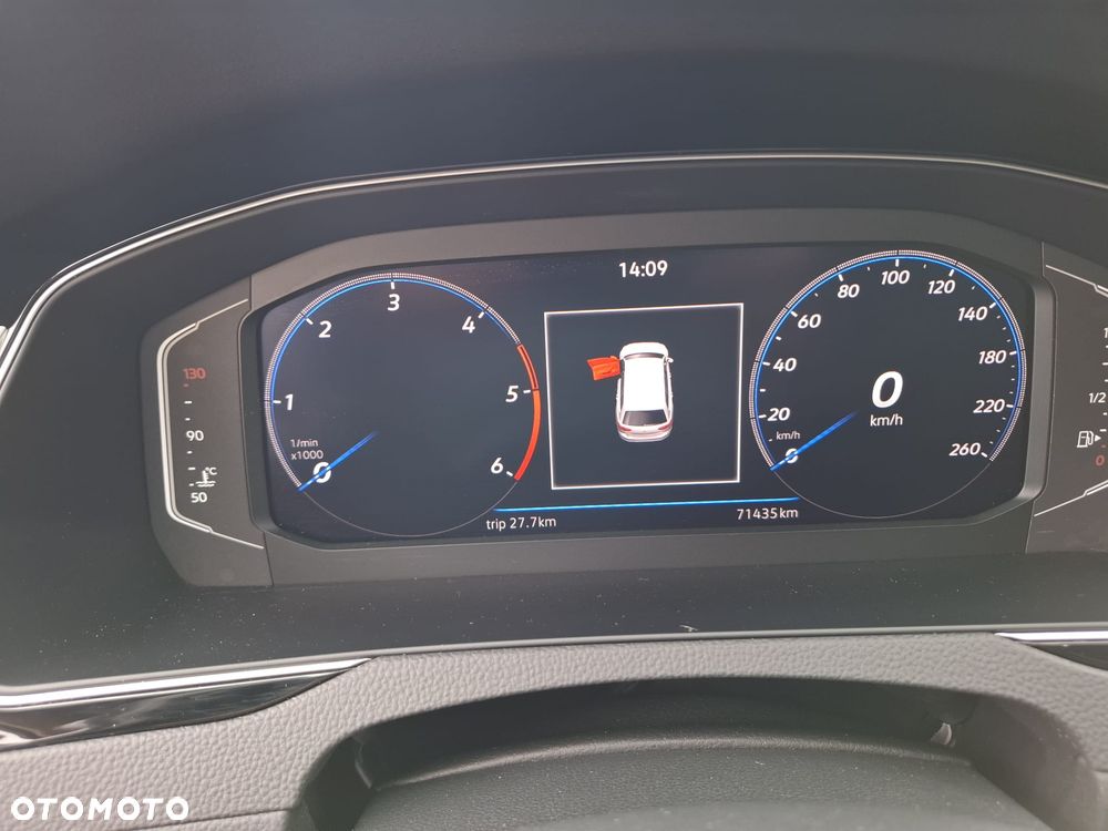 Volkswagen Passat - 20