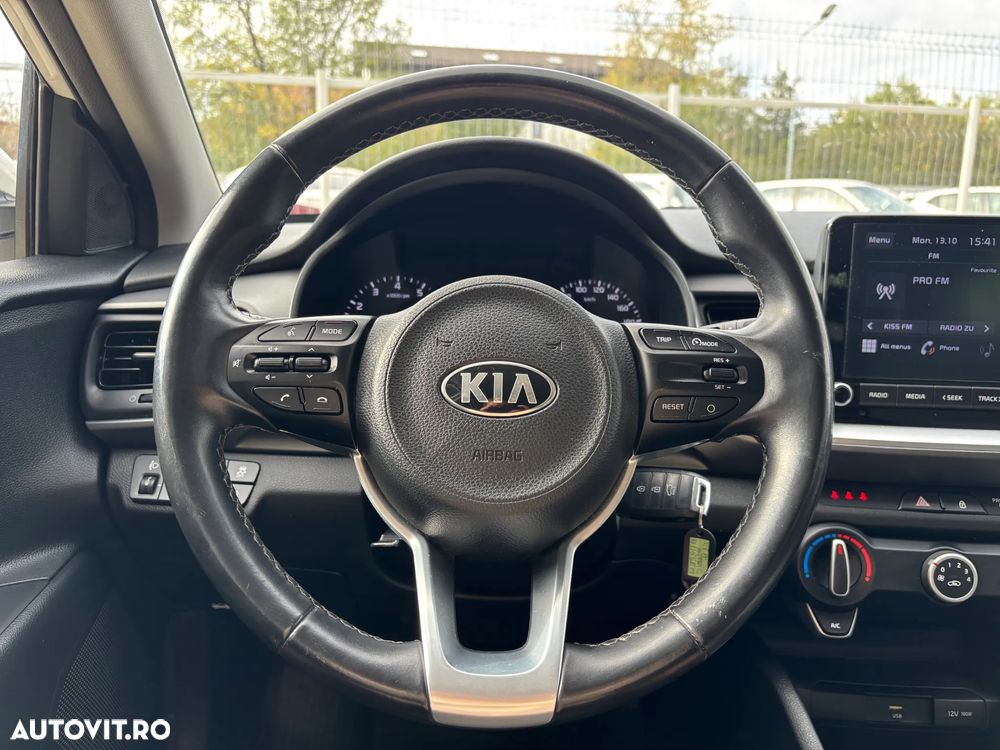 Kia Stonic 1.2 MPI 5MT Trend - 13