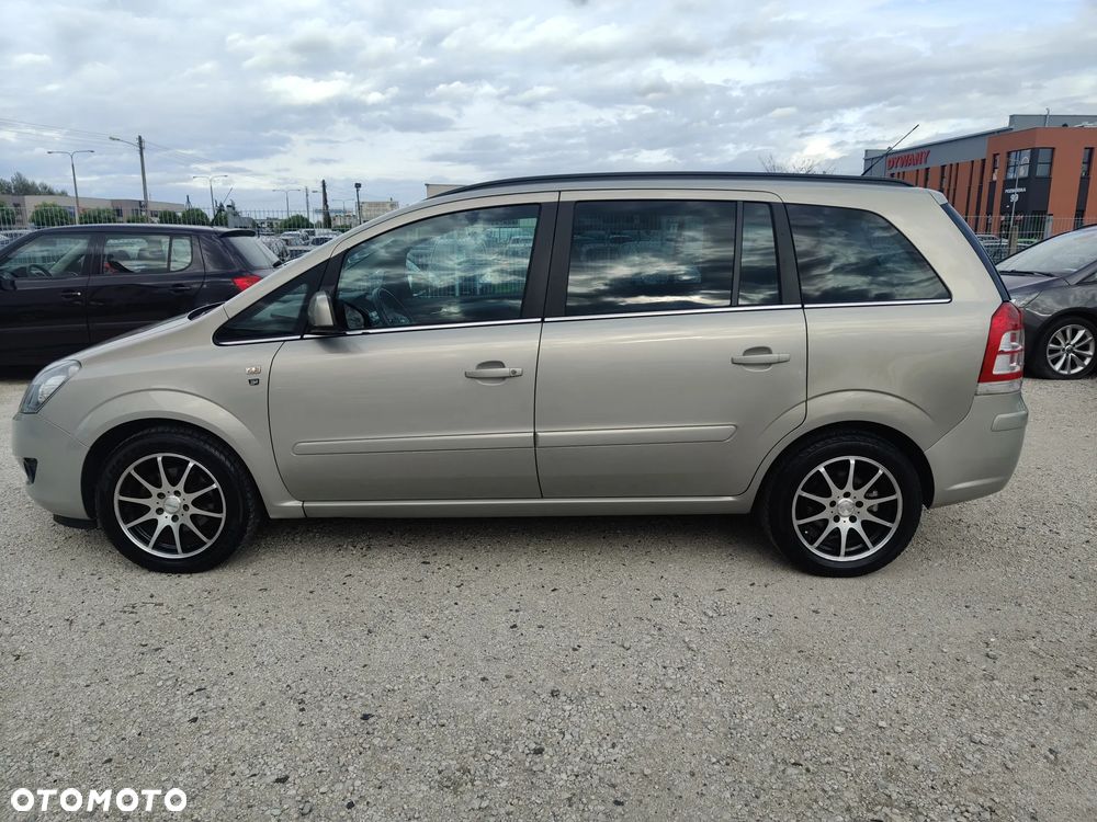 Opel Zafira 1.8 Edition 111 Jahre - 3