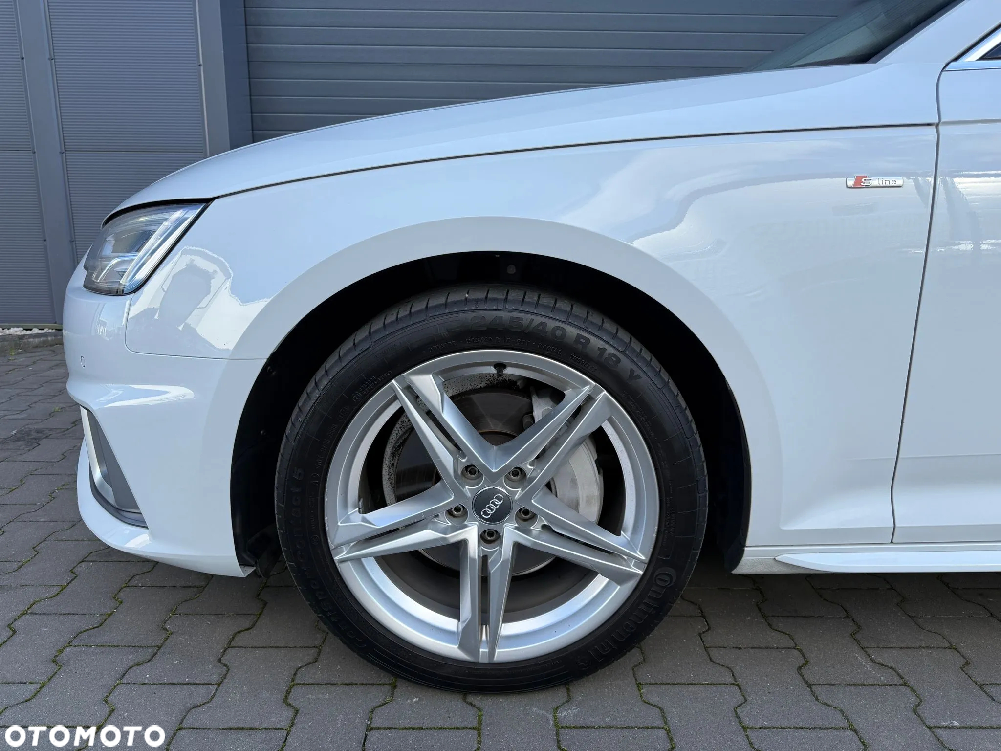 Audi A4 ver-40-tdi-quattro-s-tronic-s-line - 36