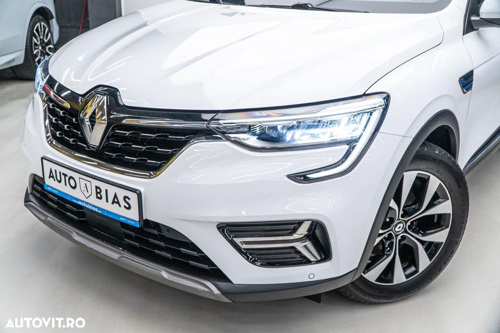 Renault Arkana E-TECH 145 INTENS - 10