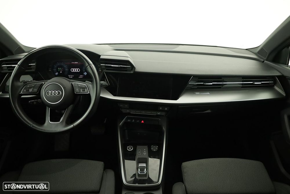 Audi A3 Sportback 45 TFSIe S line - 9