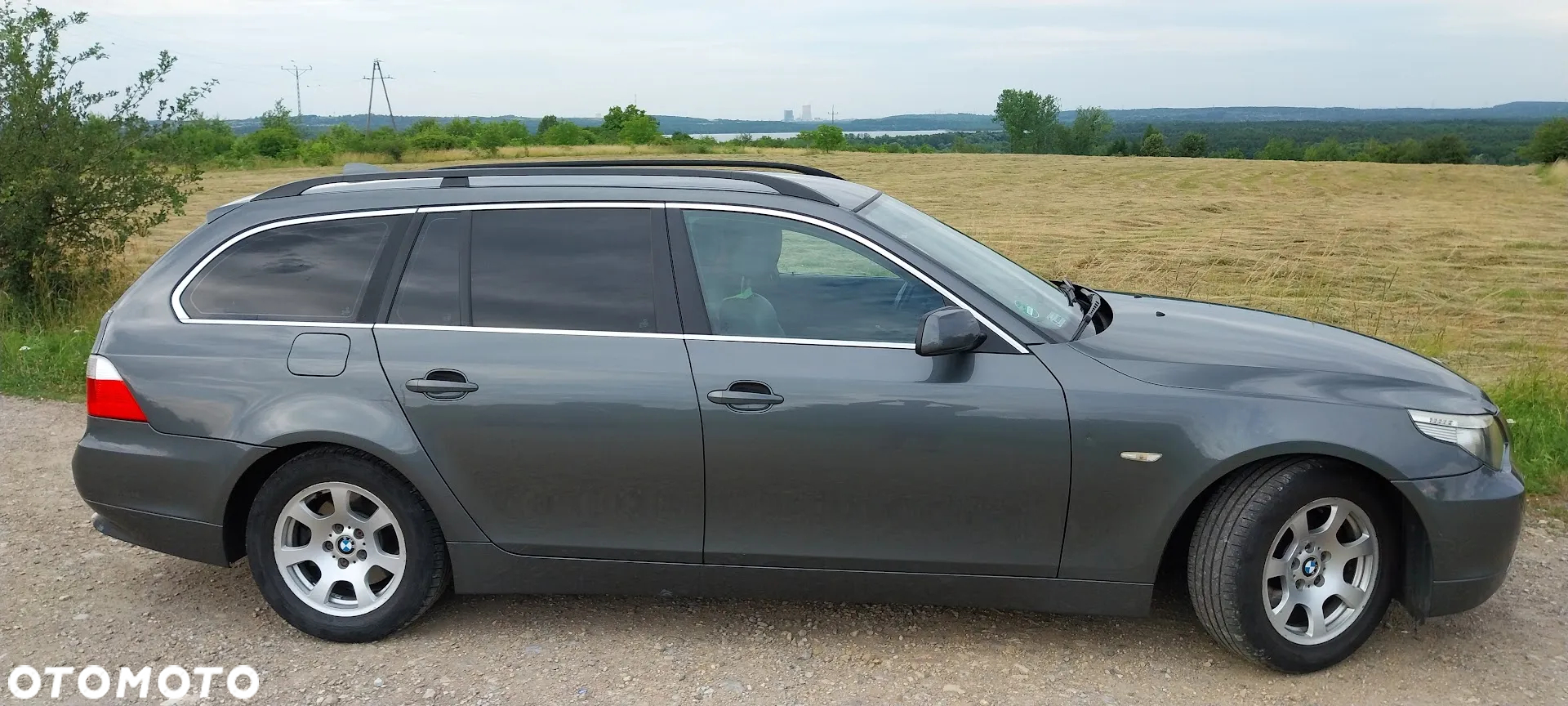 BMW Seria 5 523i - 12