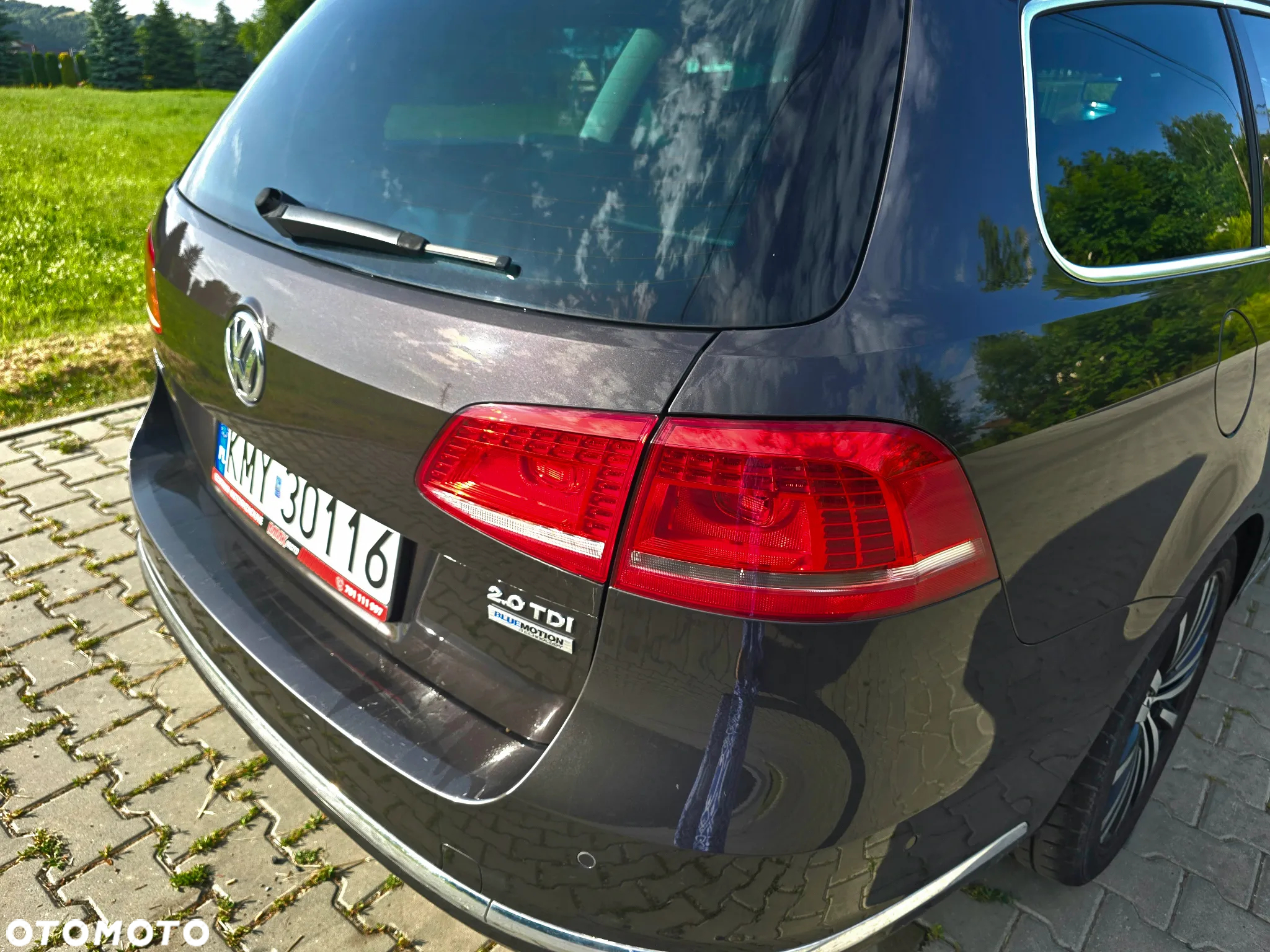 Volkswagen Passat 2.0 TDI Highline DSG - 14