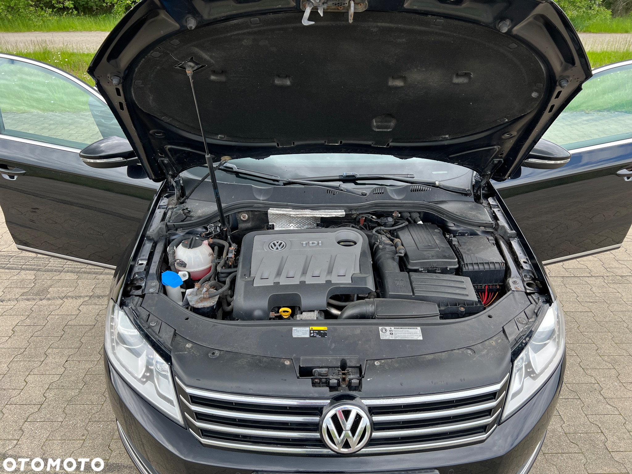 Volkswagen Passat Variant 2.0 TDI 4Motion DSG BlueMotion Tech Business Edition - 12