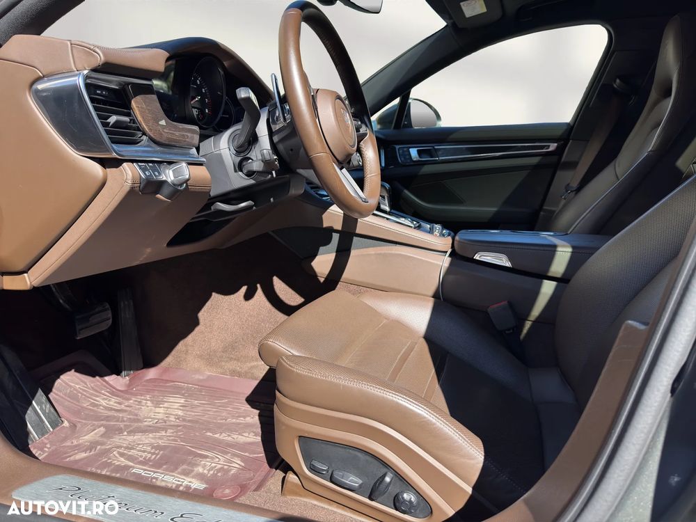 Porsche Panamera 4 Platinum Edition - 9