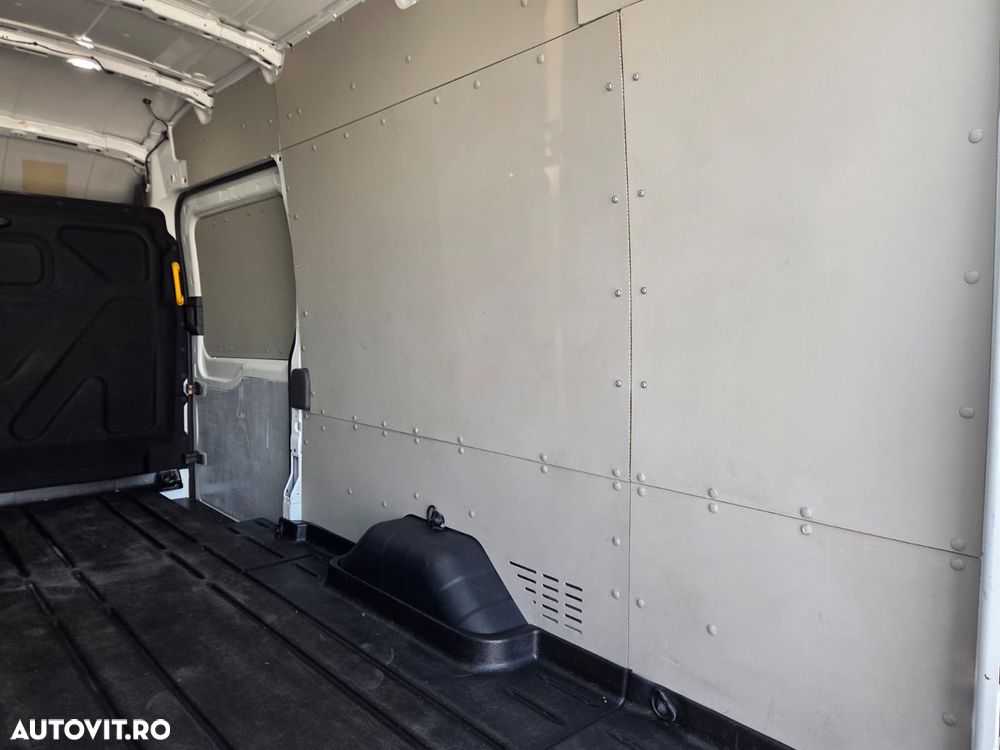 Ford New Transit L4H3 - 15