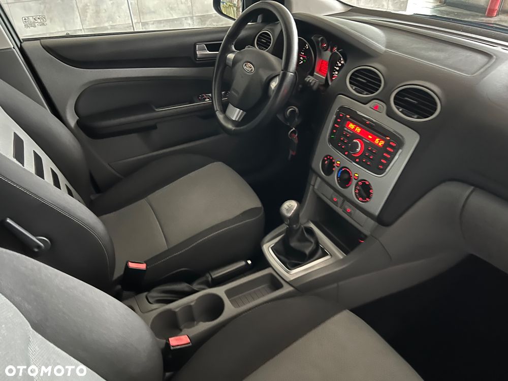 Ford Focus 1.6 TDCi Trend ECOnetic - 23