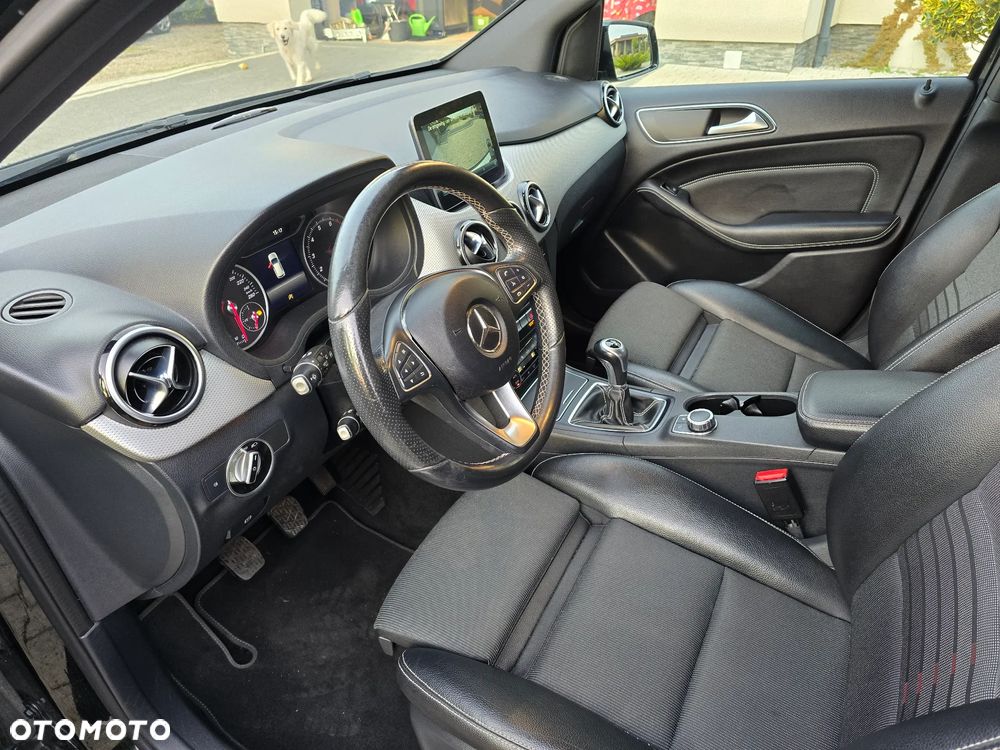 Mercedes-Benz Klasa B 200 BlueEFFICIENCY Edition 1 - 9