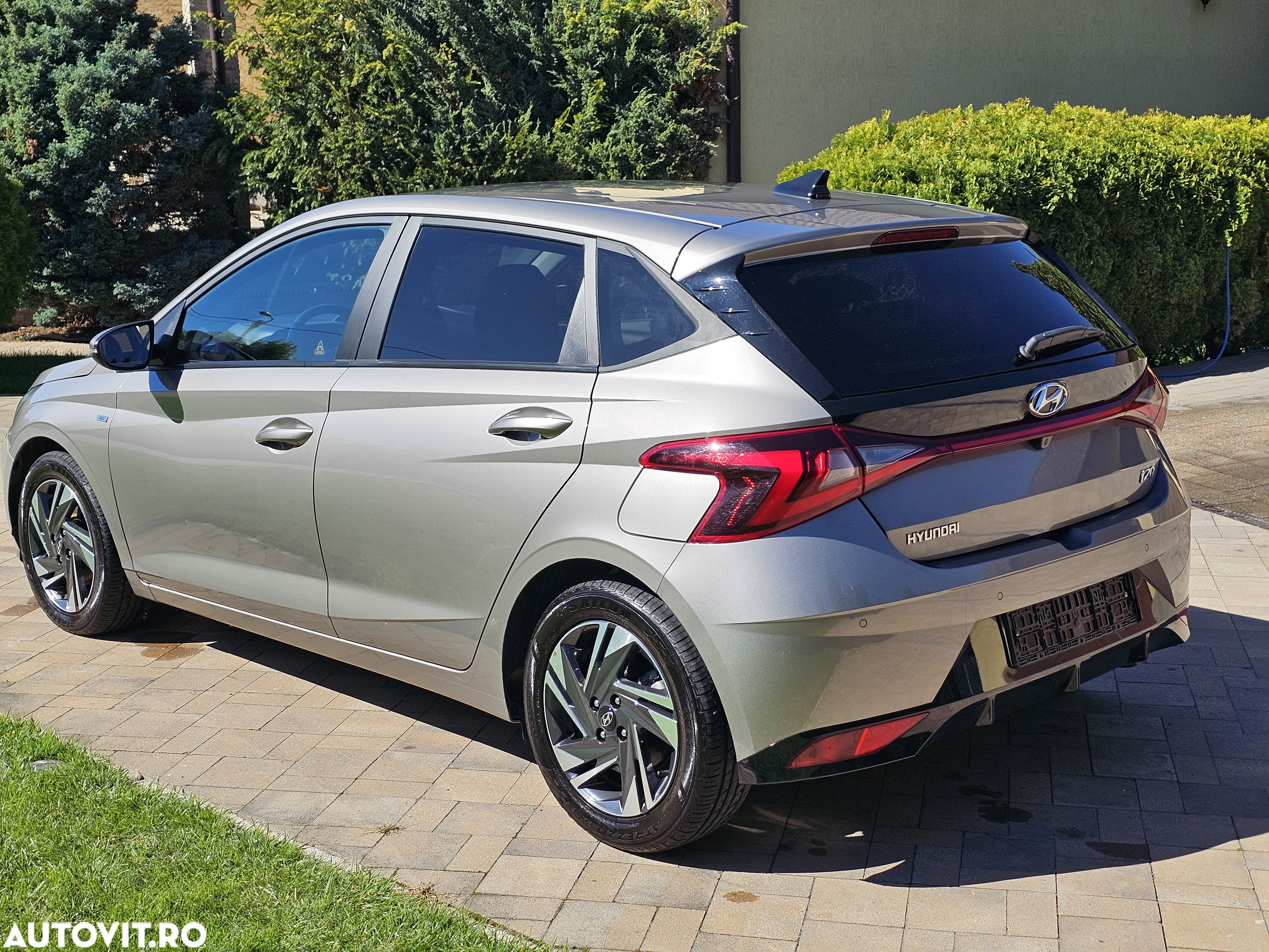 Hyundai i20 1.0 l T-GDi M-Hybrid 100CP 7DCT 5DR Led Line - 10