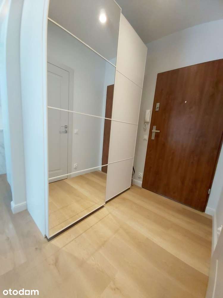 Komfortowy apartament z balkonem i garażem