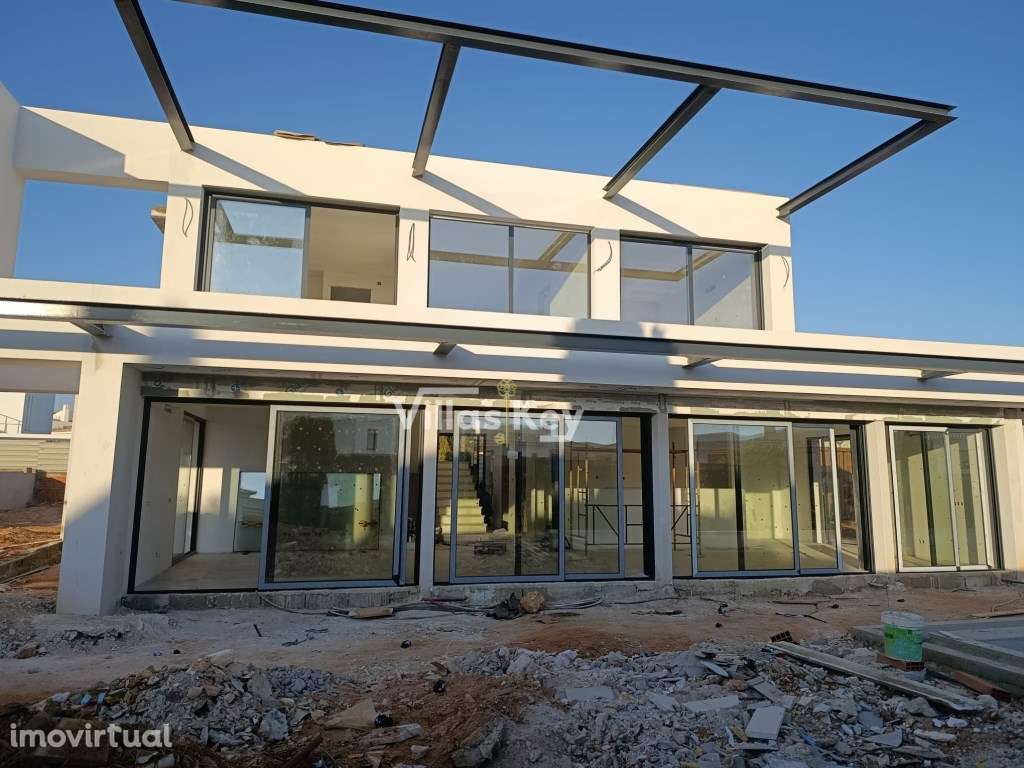 Moderna moradia T4 em Carvoeiro, com piscina - Grande imagem: 5/30