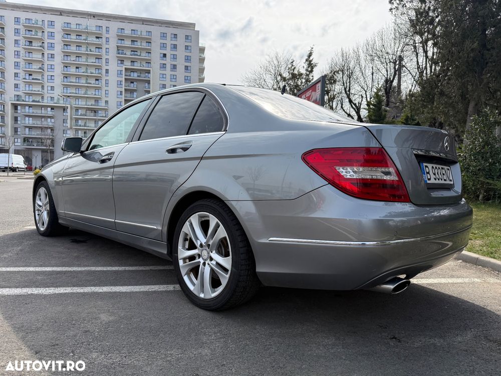 Mercedes-Benz C 220 CDI DPF (BlueEFFICIENCY) 7G-TRONIC Avantgarde - 14