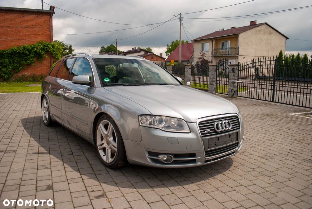 Audi A4 Avant 2.0 TDI DPF Quattro - 16