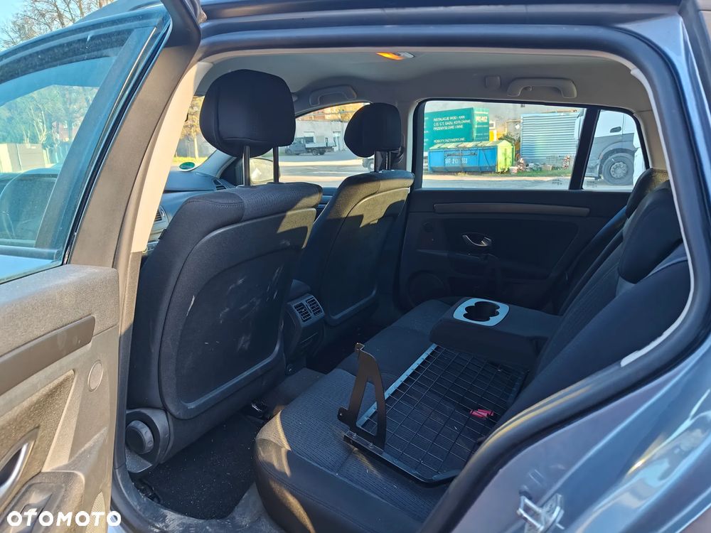 Renault Laguna 2.0 16V Expression - 8