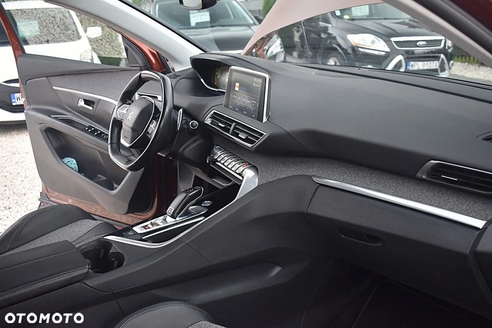 Peugeot 3008 BlueHDi 120 EAT6 Stop & Start Allure - 23