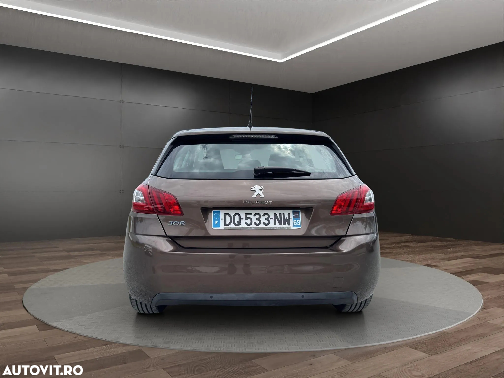 Peugeot 308 1.2 L PureTech Turbo Allure Aut. - 15