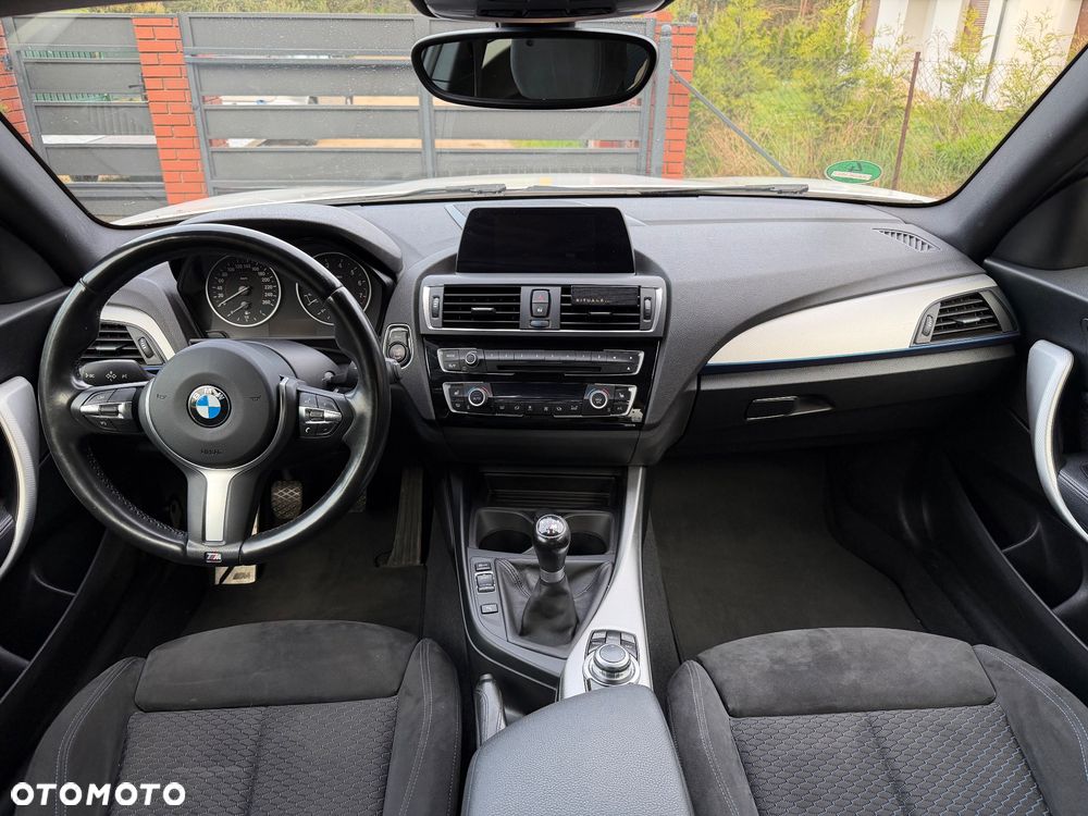BMW Seria 2 220i M Sport - 6