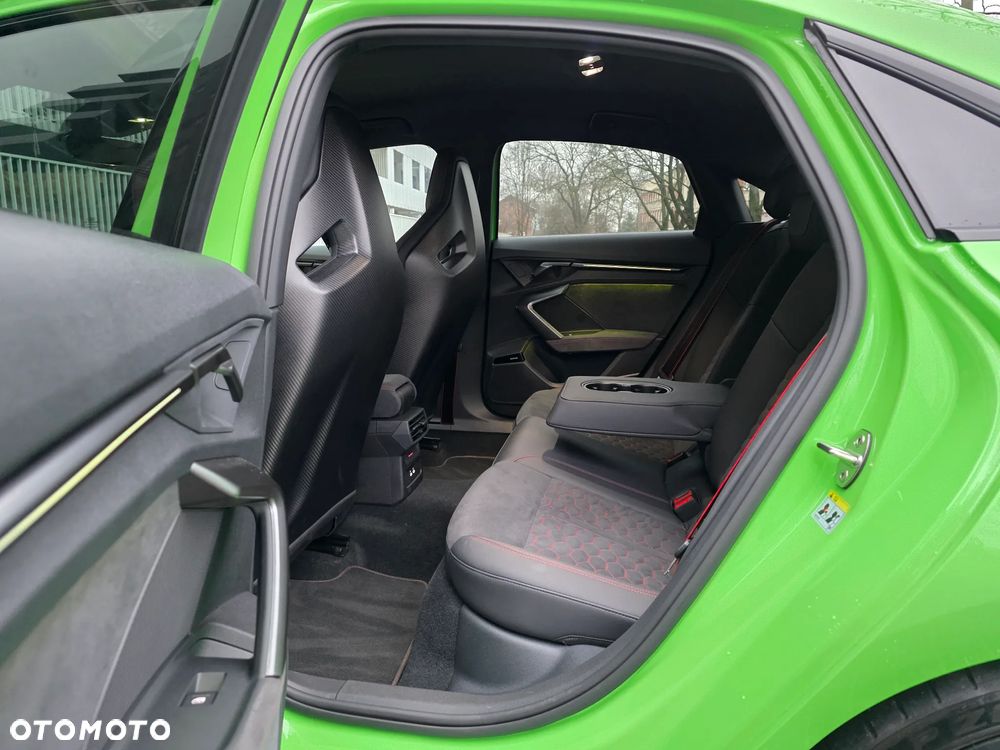 Audi RS3 Limousine TFSI Quattro S tronic - 24