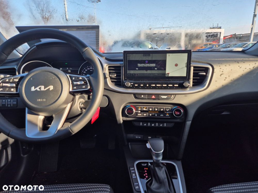 Kia XCeed 1.5 T-GDI M DCT - 2