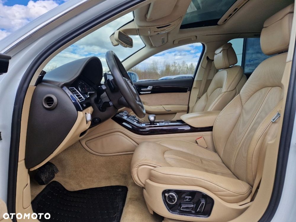 Audi A8 - 5