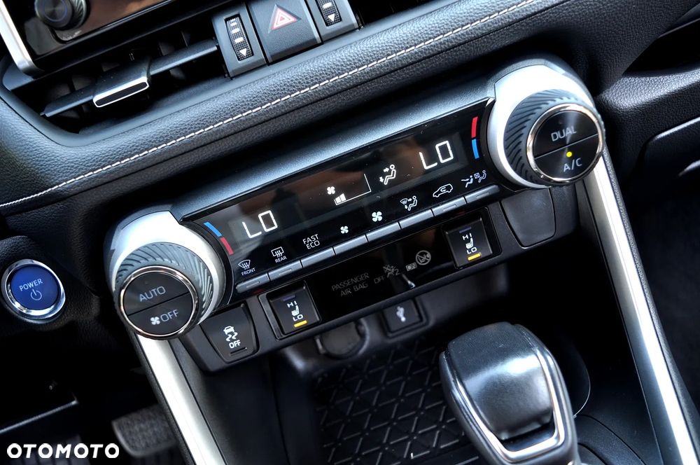 Toyota RAV4 2.5 Hybrid Comfort 4x2 - 33